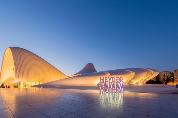 Heydar Aliyev Center in Bakoe